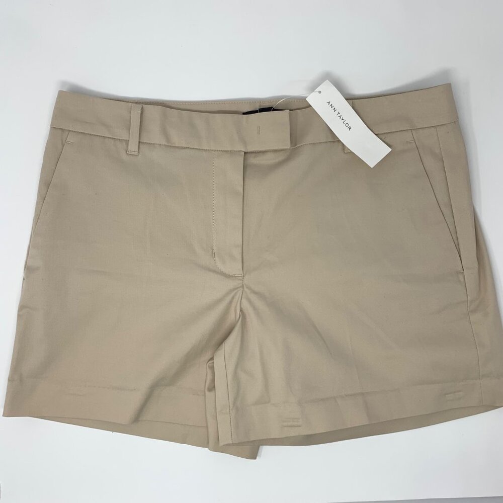 Ann Taylor Khaki Devin Fit Flat Front Women's Chino Shorts Size 6